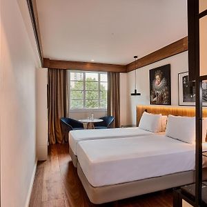 Deluxe Kamer met Twee Aparte Bedden